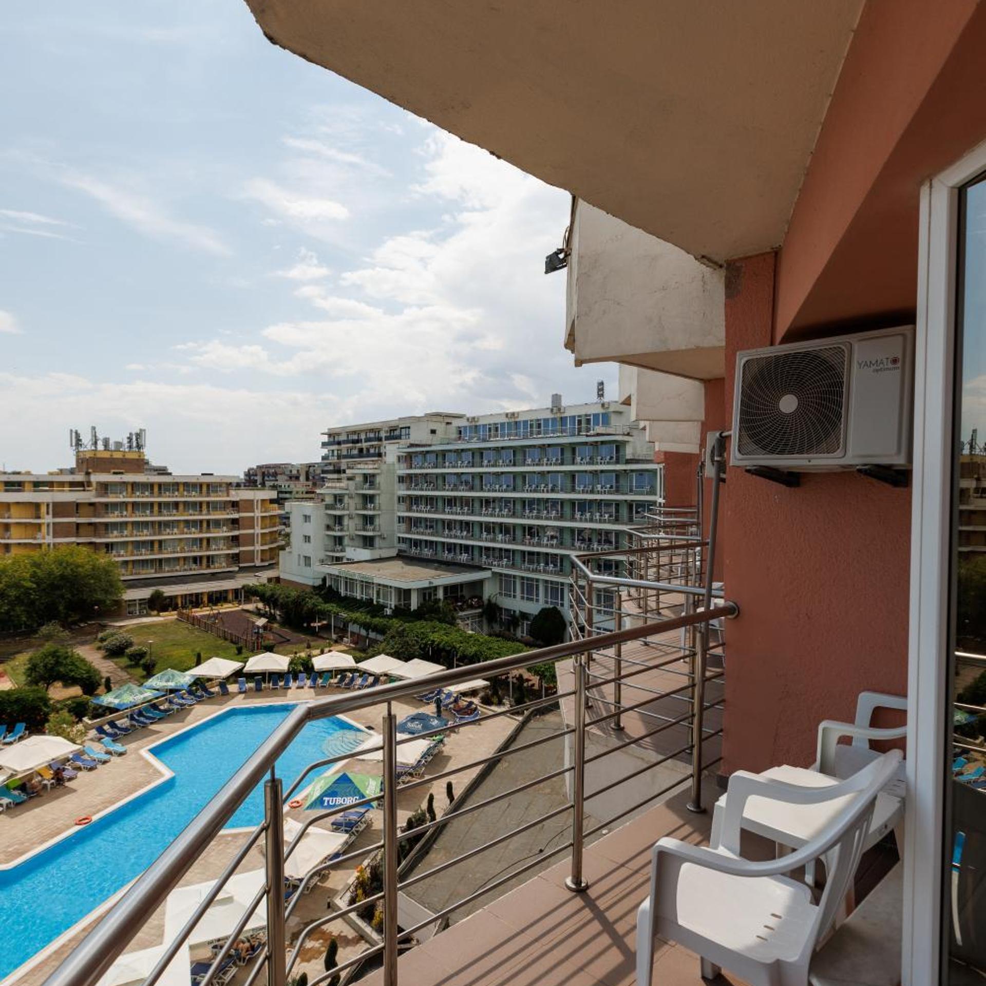 Amiral Hotel 32/55