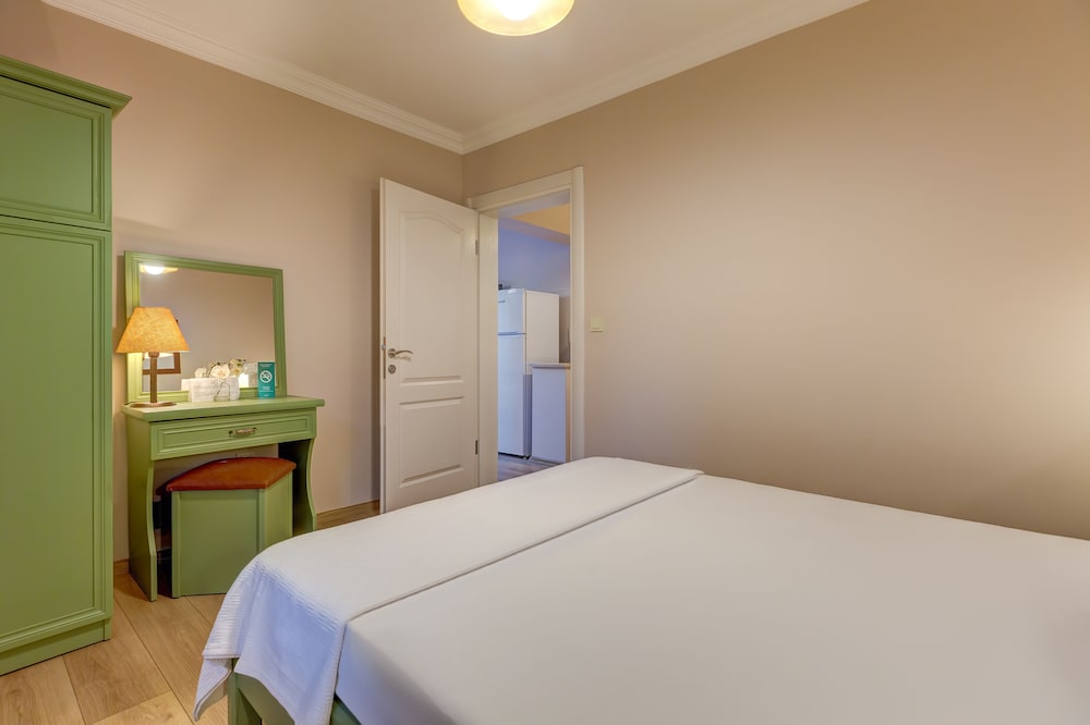 Gurel Motel 15/50