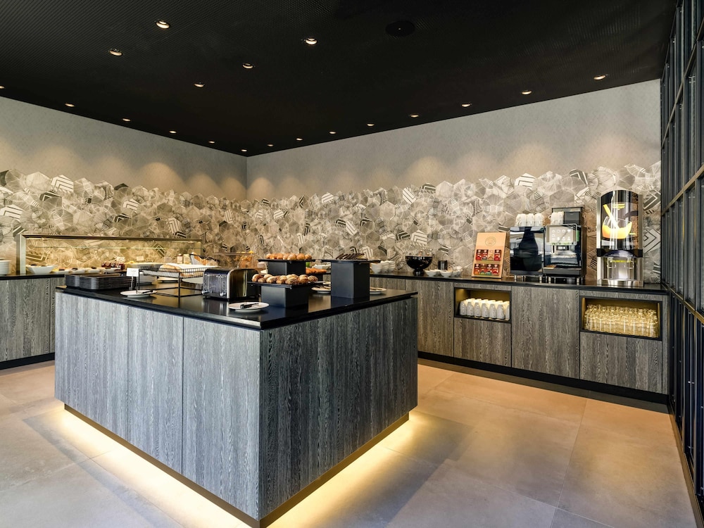 ibis Styles Friedrichshafen 6/49