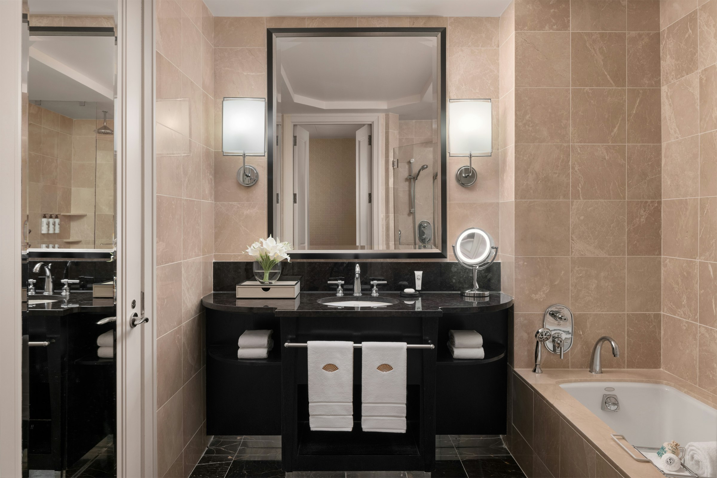 Mandarin Oriental New York 81/84