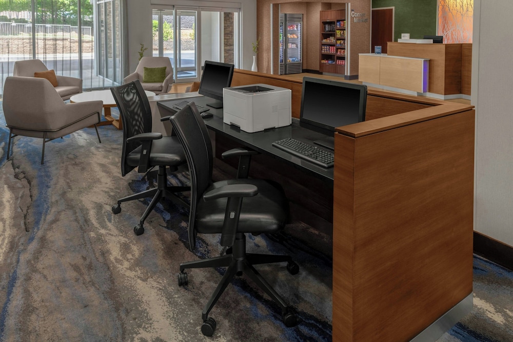 FAIRFIELD INN AND SUITES ATLANTA ACWORTH 38/50