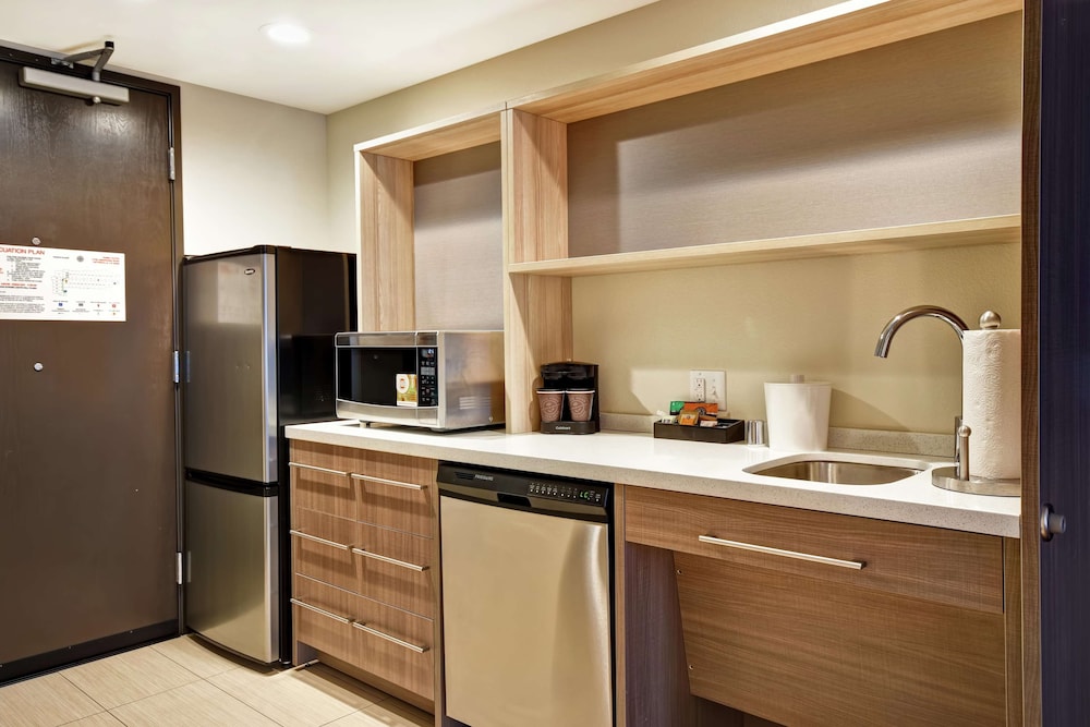 Home2 Suites by Hilton Victorville, CA 35/44