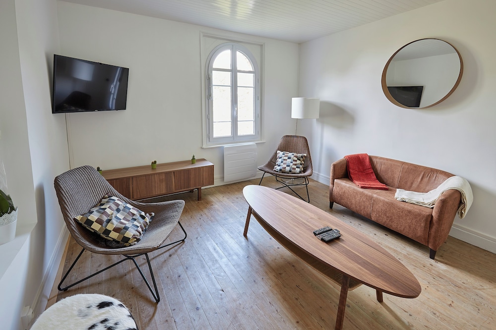 Hotel The Originals Le Cise 47/74