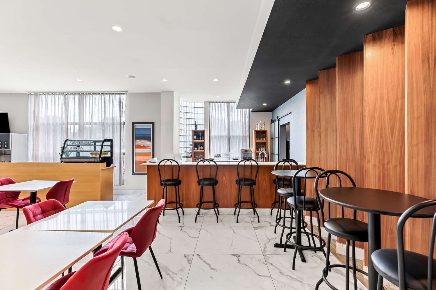 restaurant cafeteria