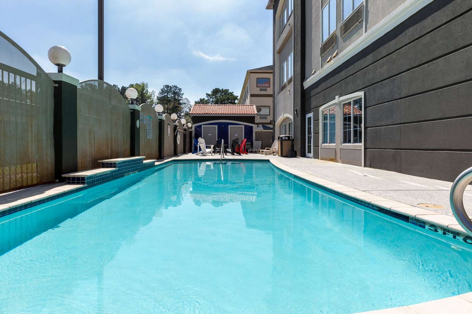 La Quinta Inn & Suites by Wyndham Houston New Caney 35/35