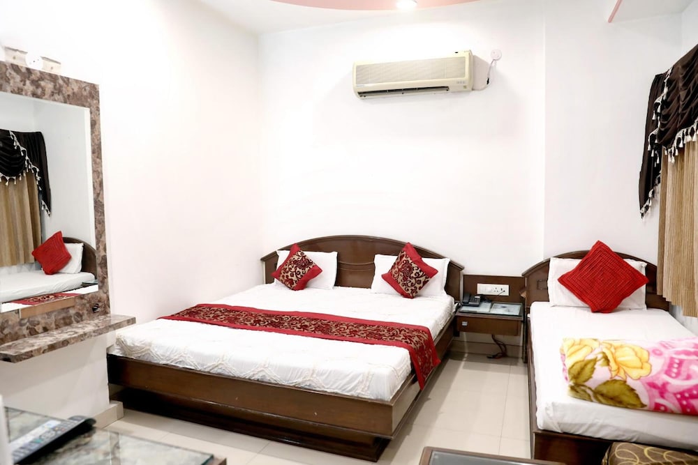 HOTEL HERITAGE INN 19/58