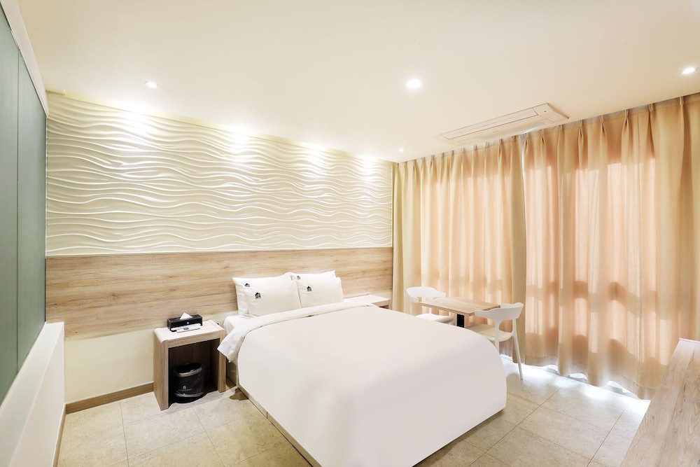 Benikea Hotel Sea Star 16/30