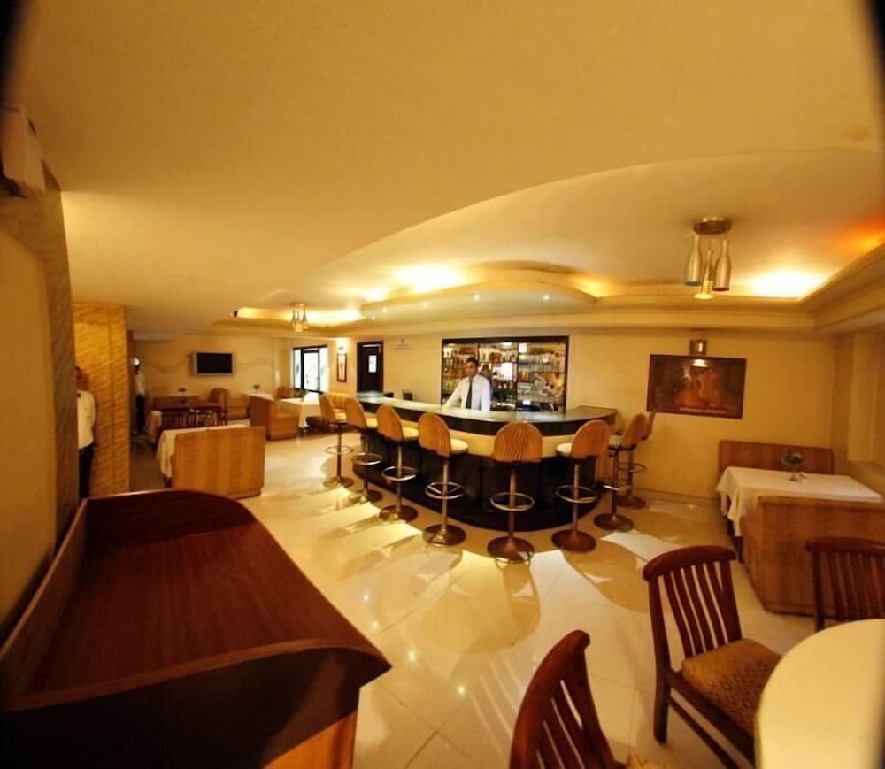 Hotel Dolphin 13/19