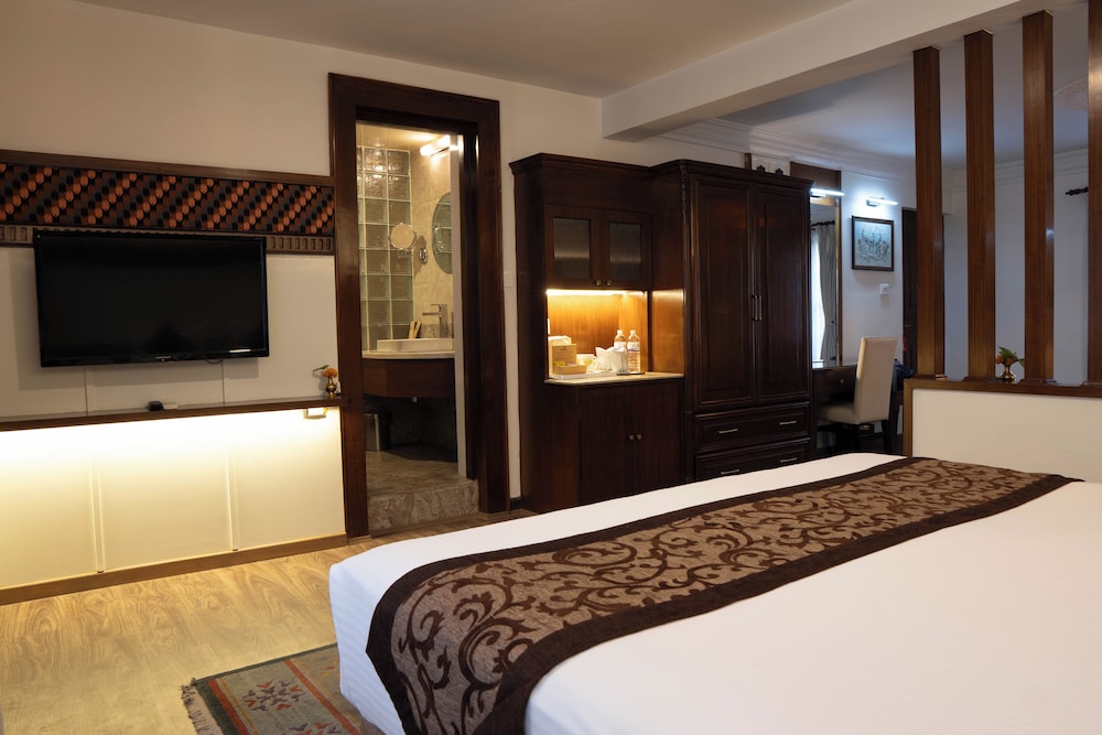 غرفة عائلية بسرير كوين بمطبخ في الطابق الأرضي، Maya Manor Boutique Hotel By Kgh Group 5/10