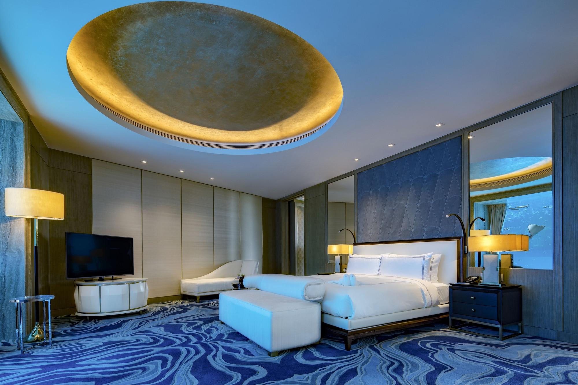 Underwater, 2 Bedrooms, Suite