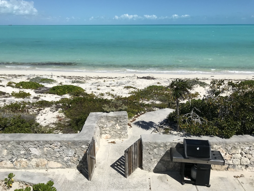 Caribbean Sea Breeze Villas 28/59