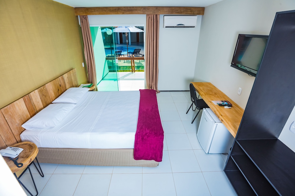 Arrey Hotel Beach 23/48