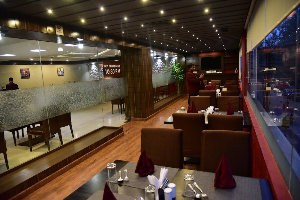 HOTEL JIVA 39/50