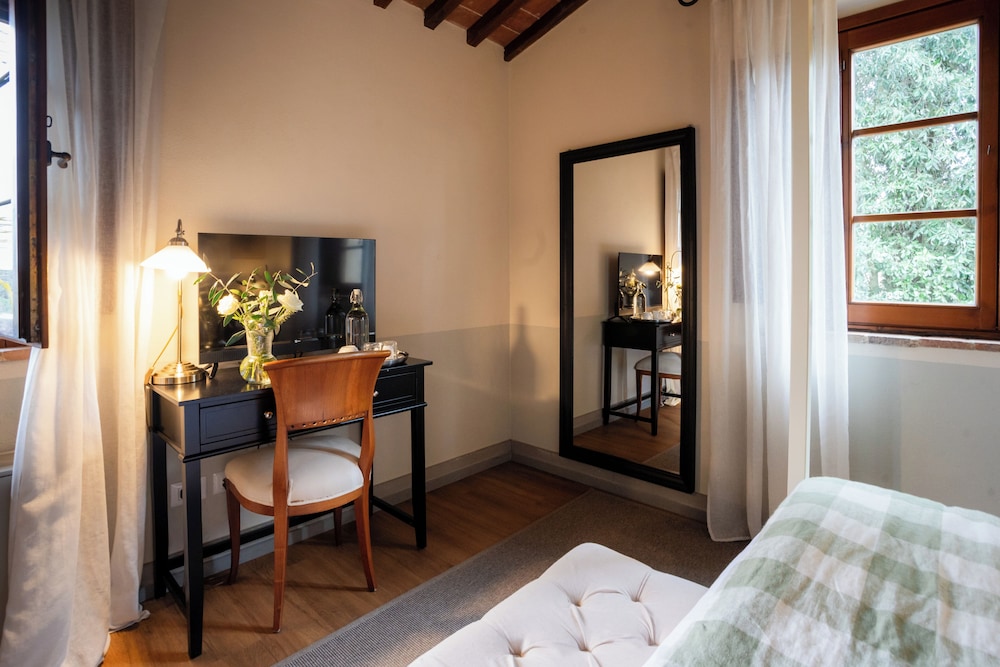 Tenuta Sant'ilario 38/48