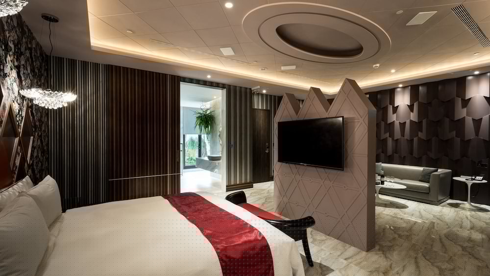 Norwegian Forest Leisure Motel 36/67