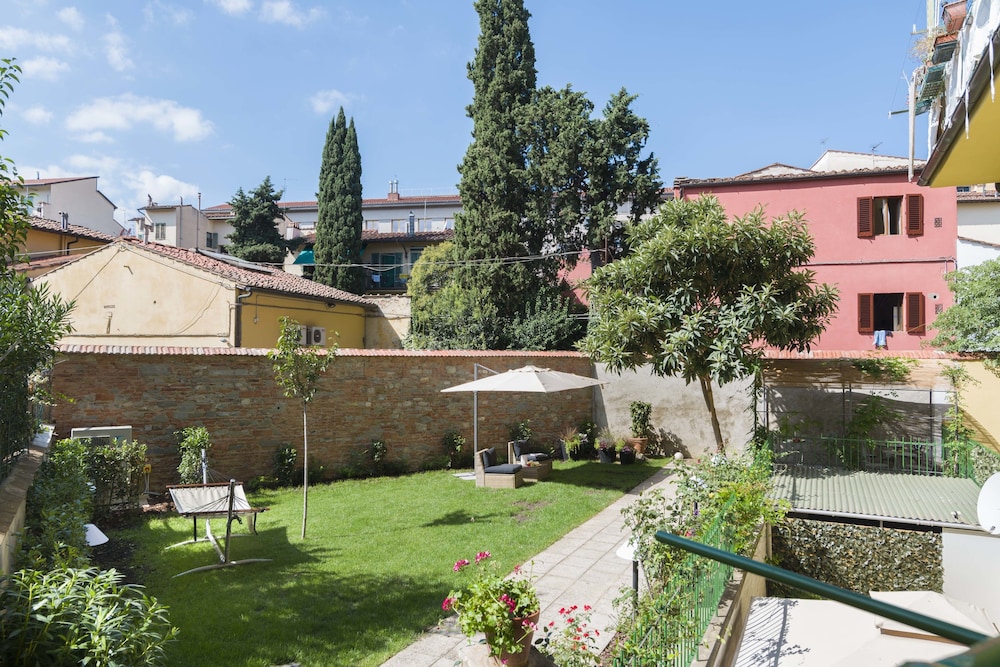Frimi Boutique Rooms B and B 30/38