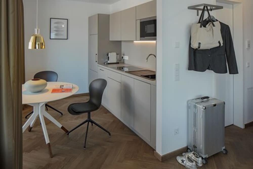 Dd Suites Serviced Apartments 35/35