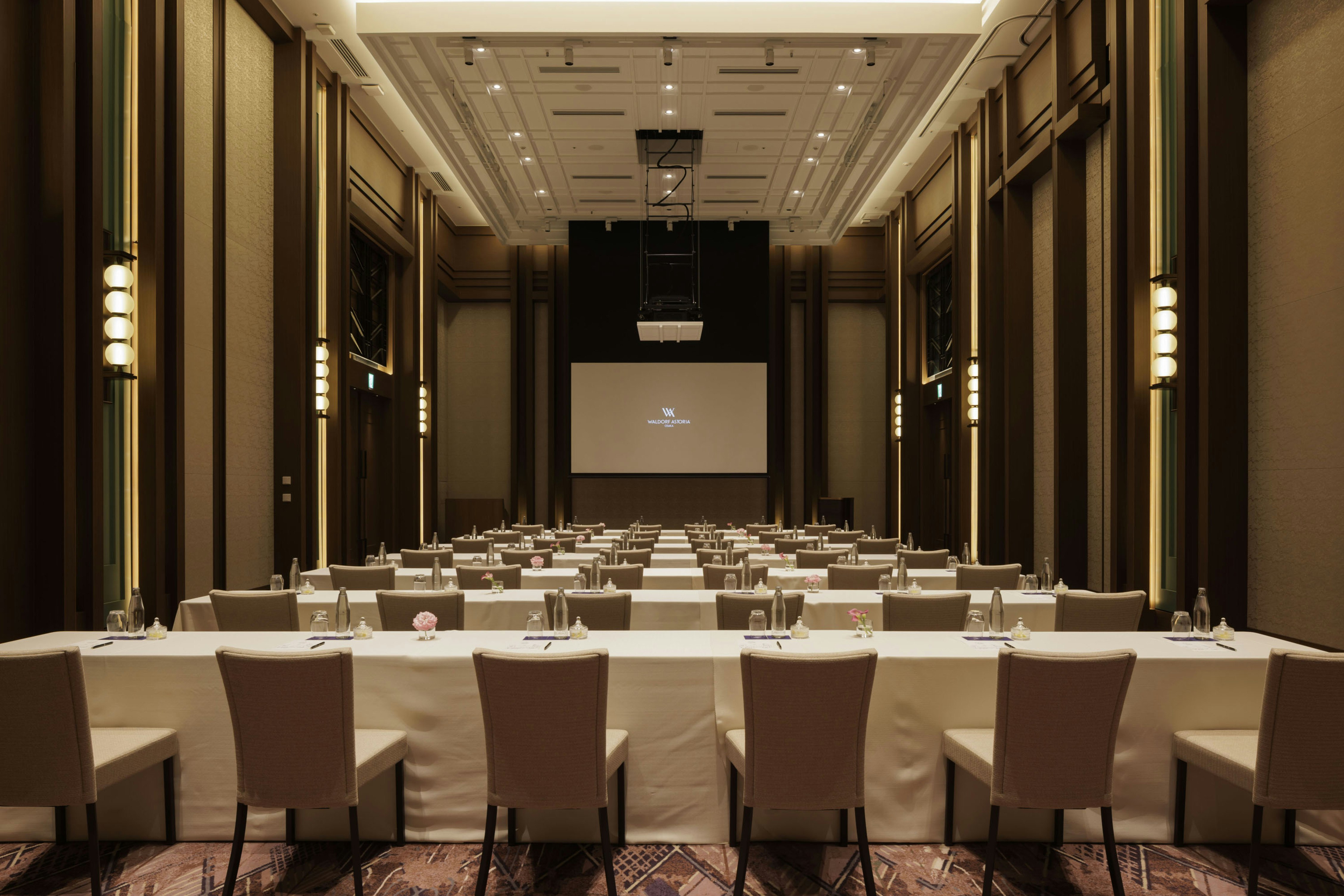 Waldorf Astoria Osaka 43/56