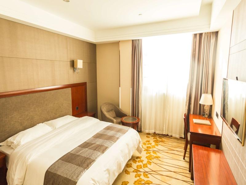 GreenTree Alliance Pudong New District Disneyland North Gate Hotel 15/42