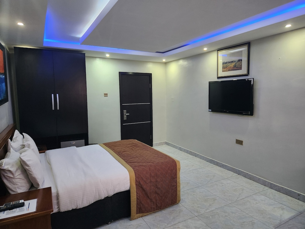 Preserve Apartments And Suites 19/39