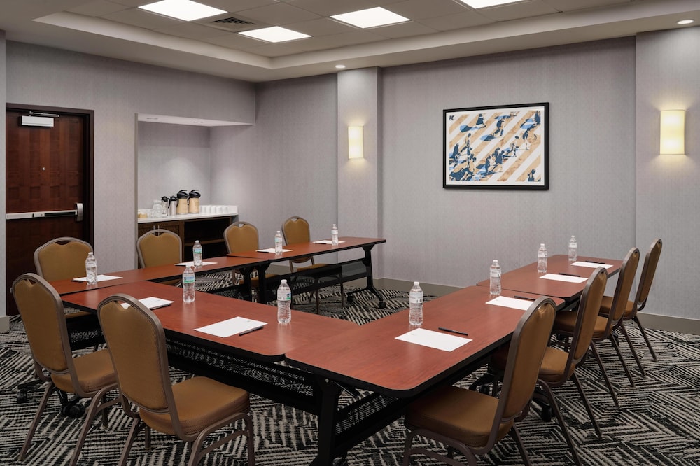 Hyatt Place Grand Rapids-South 59/67