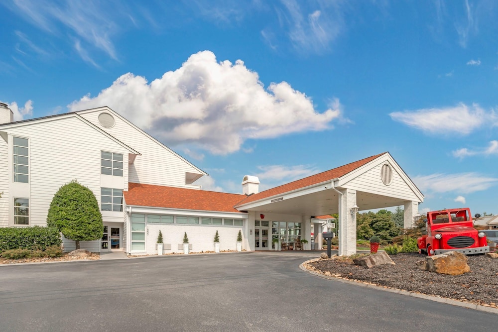 The Inn at Apple Valley, Ascend Hotel Collection 41/48