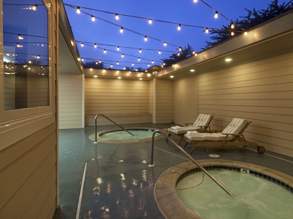 Cambria Landing Inn & Suites 7/35