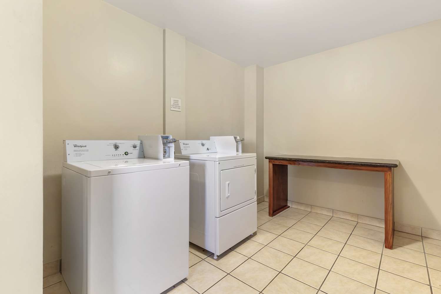 Best Western Plus Riata 4/14