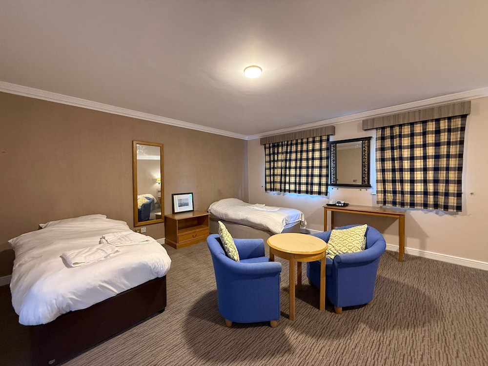 OYO Blaby Westfield Hotel 49/64