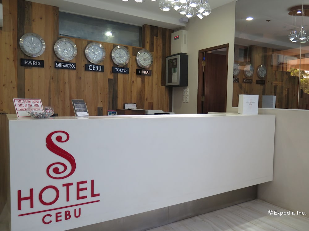 S Hotel and Residences 7/50