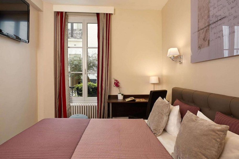 Hotel Le Twelve 37/50