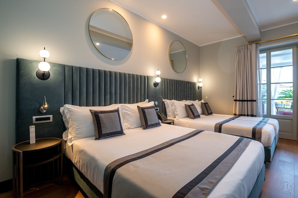 Room, 2 Queen Beds
