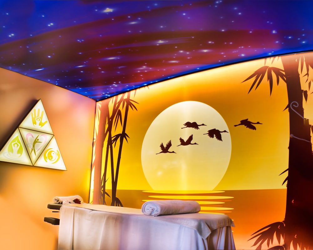 Parque Tropical Hotel 10/66