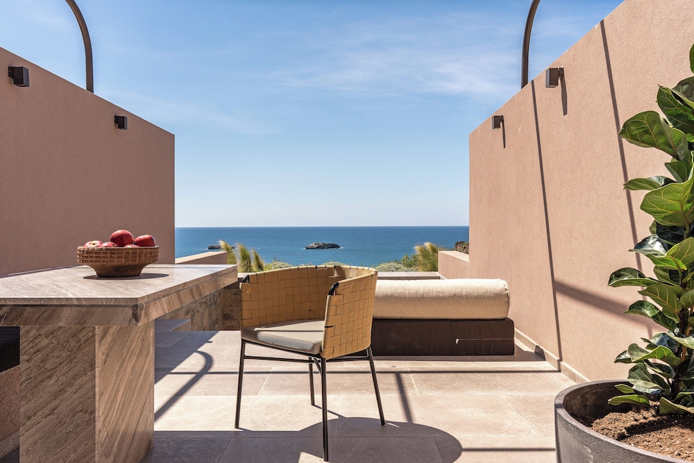Tetra Resort and Spa 13/67