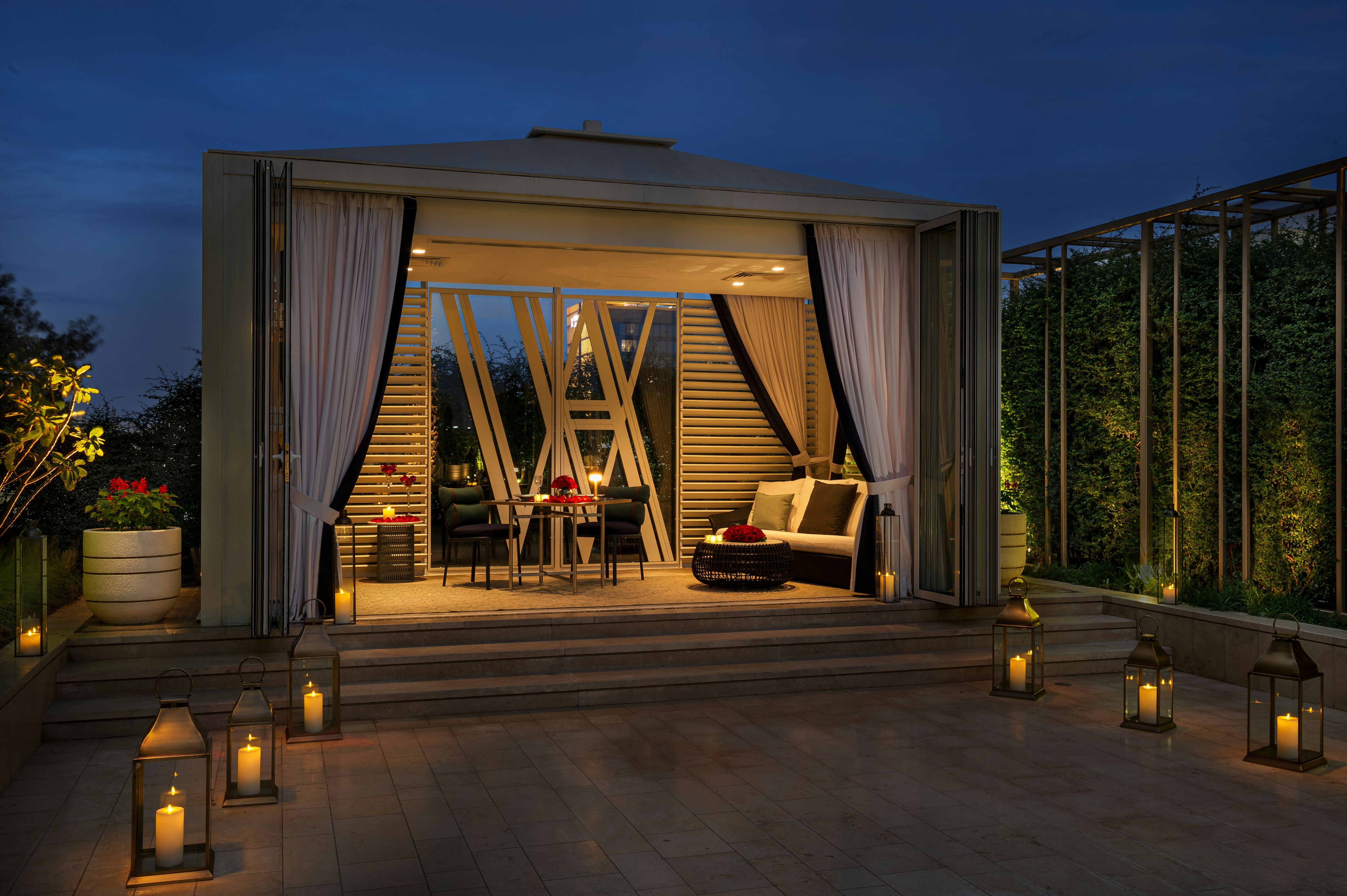 Waldorf Astoria Kuwait 75/81