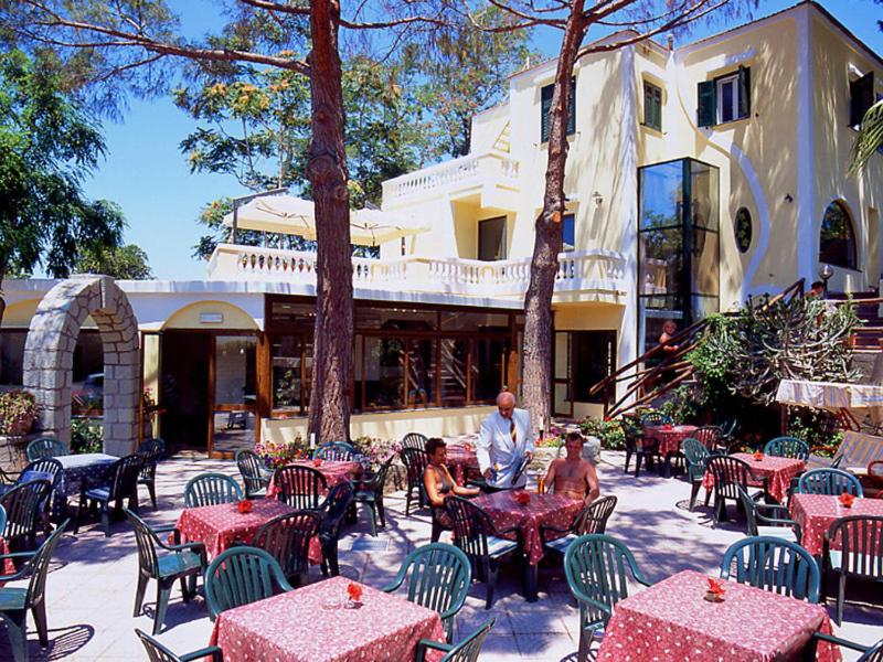 Albergo Villa Hibiscus 53/63