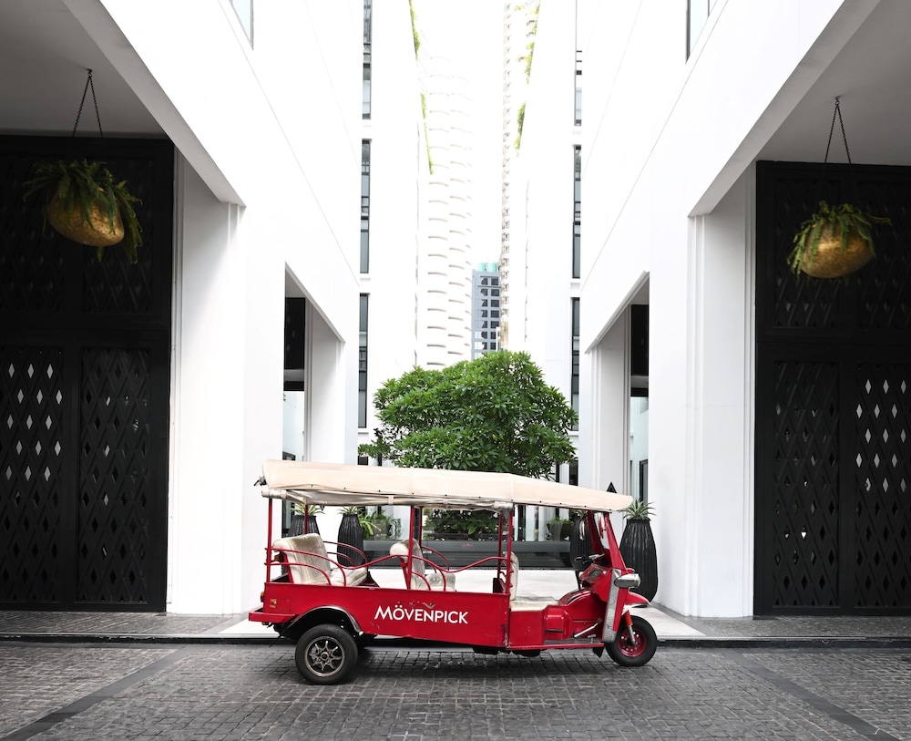 Movenpick Hotel Sukhumvit 15 Bangkok 65/71