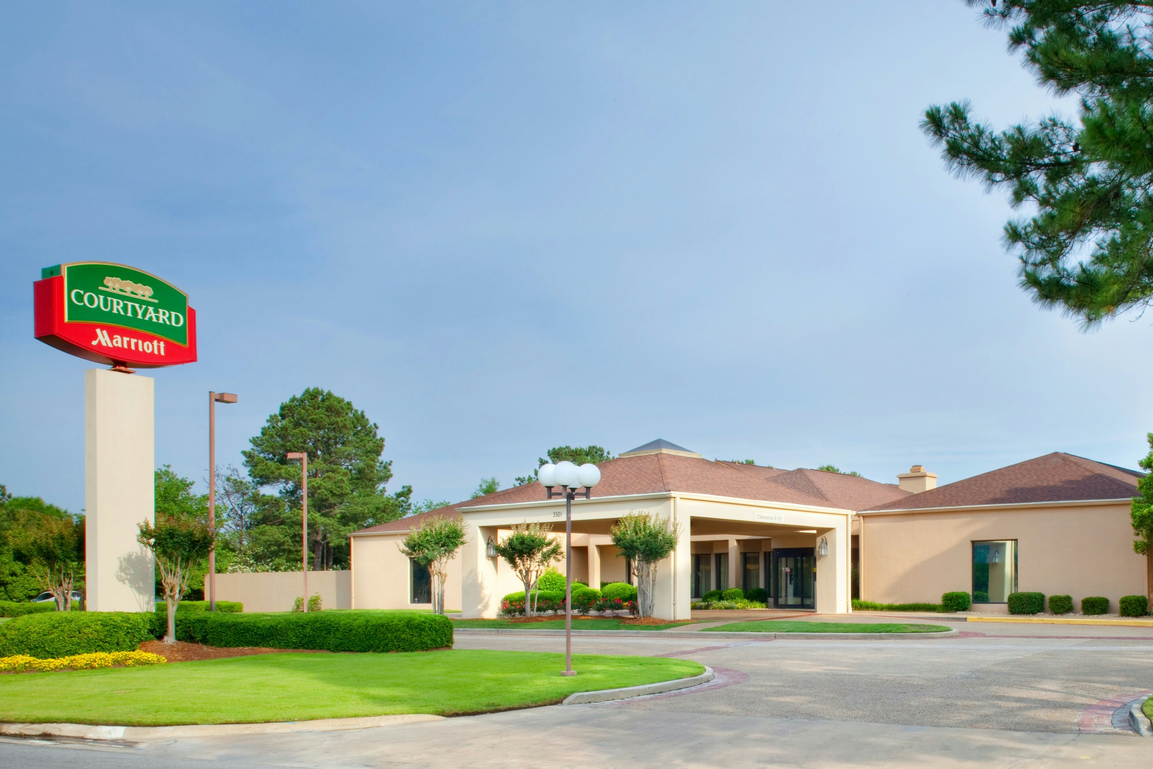 Courtyard By Marriott Columbus in COLUMBUS - GA