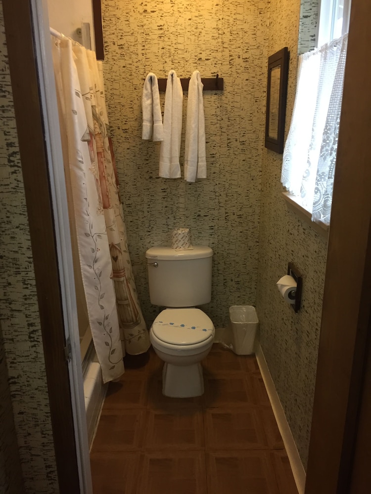 Holiday Lodge 56/66