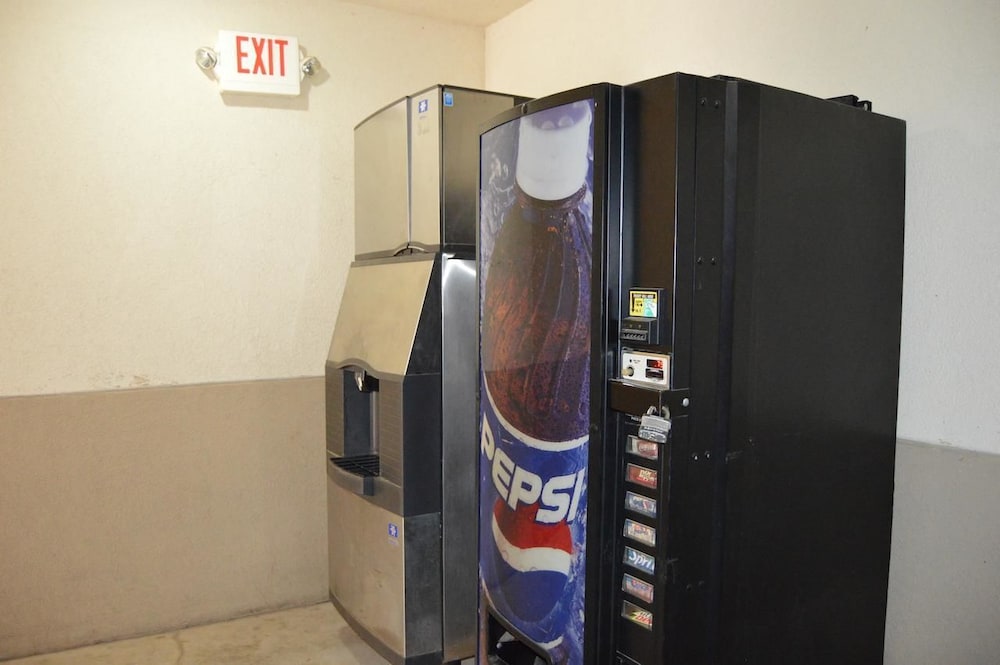 Motel6 Atoka, OK 43/54