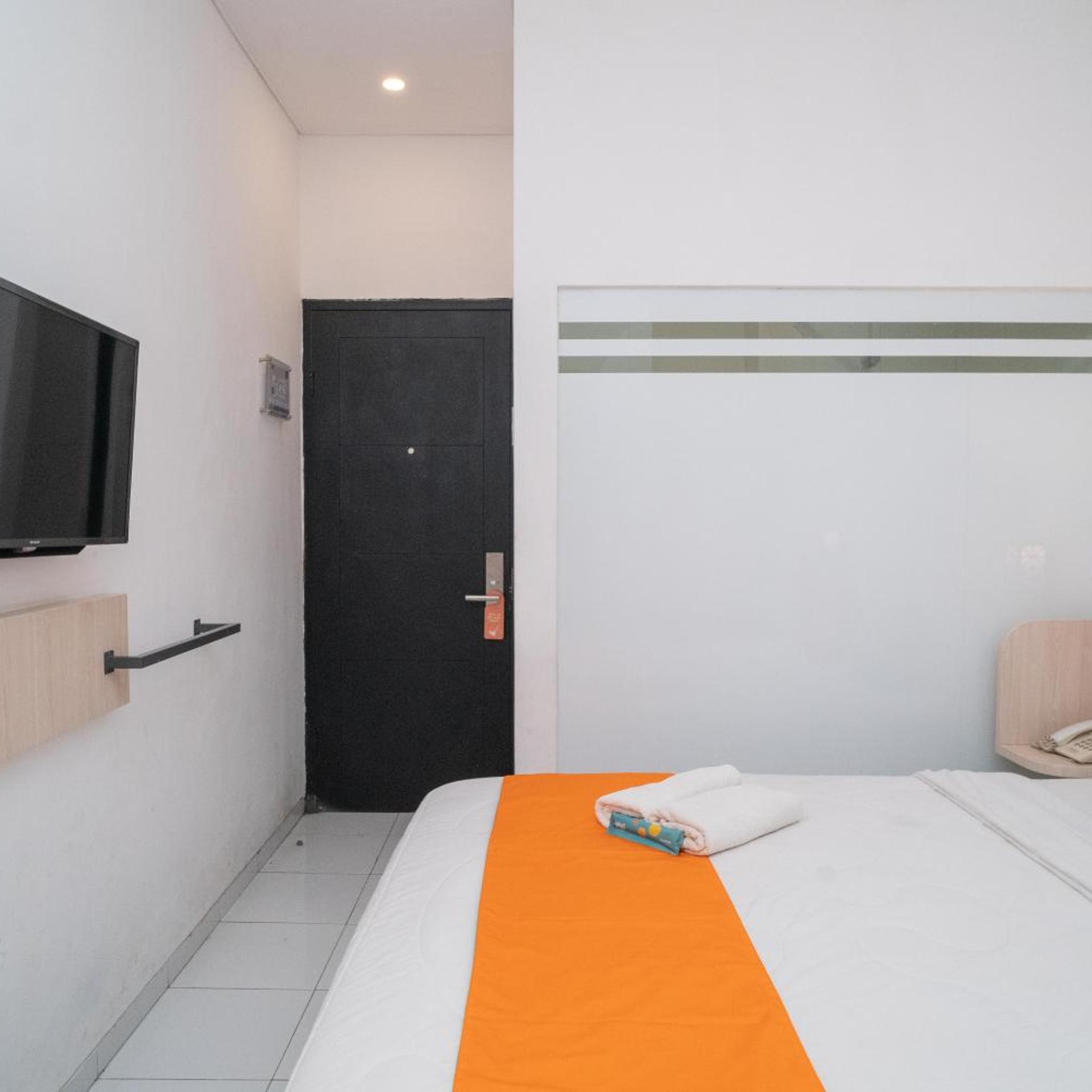 غرفة سوبيريور بسرير مزدوج، Sans Hotel FiFFa Premiere Malang 10/10