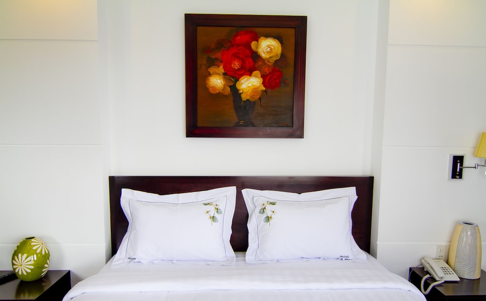 Melody Hotel 32/55