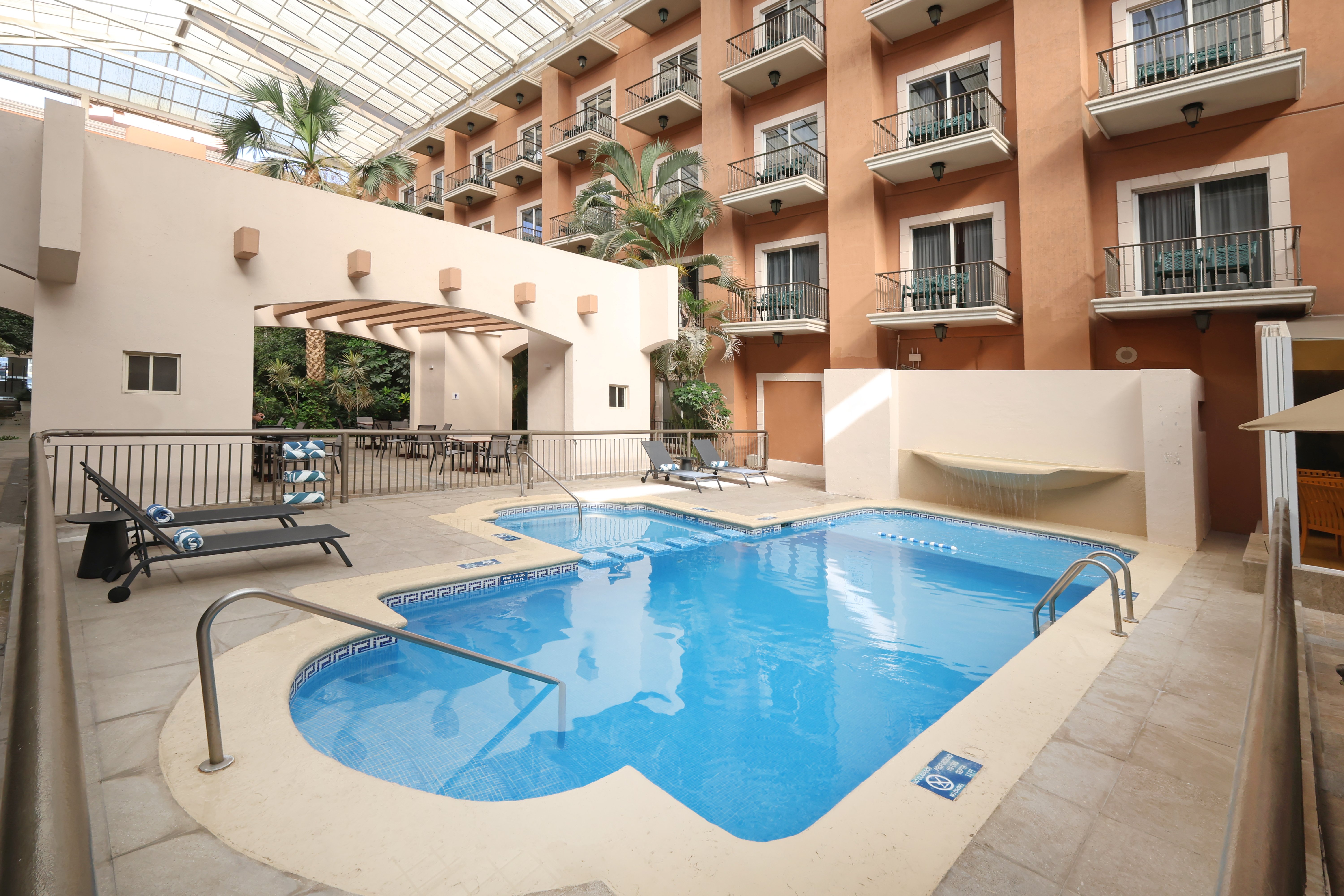Holiday Inn Express Monterrey Tecnologico 27/50