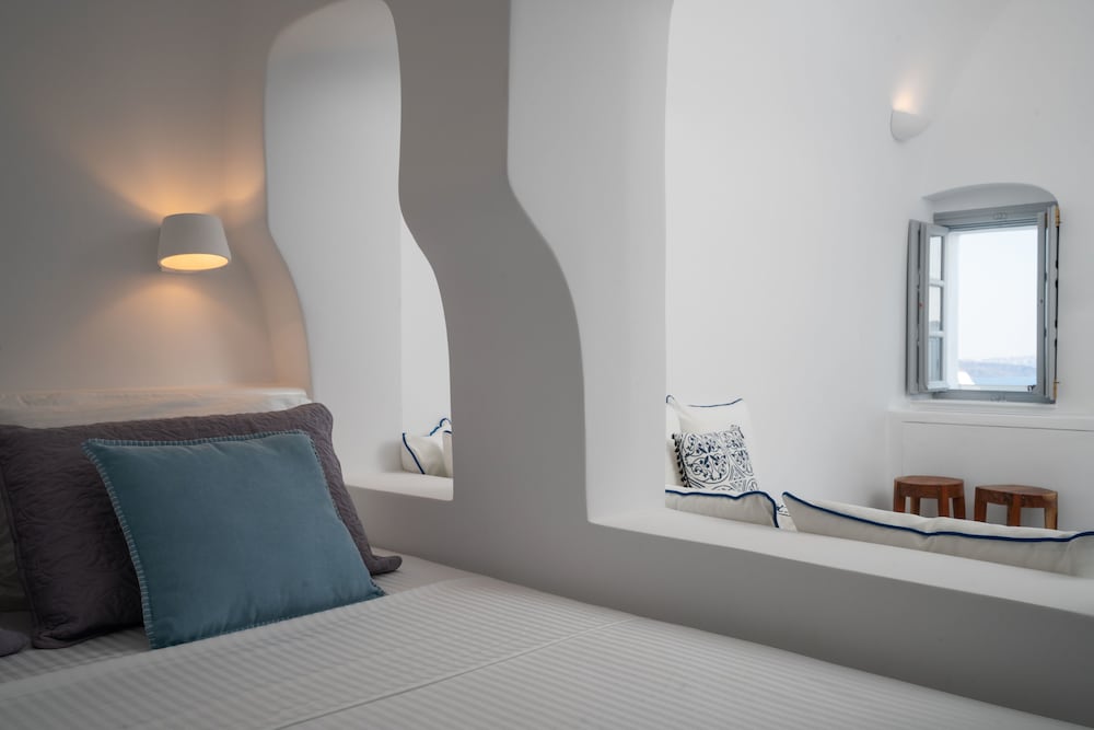 Oia Spirit Boutique Residences 16/50