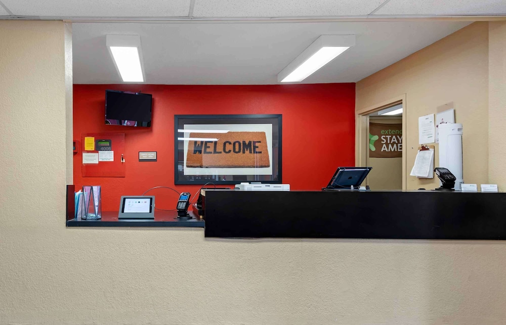 Lobby at Studio 6 Extended Stay Rochester Greece NY, ROCHESTER - NY