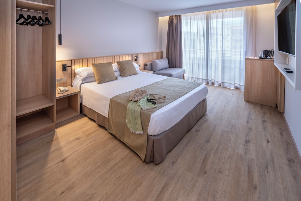 GHT Oasis Tossa & Spa 14/71
