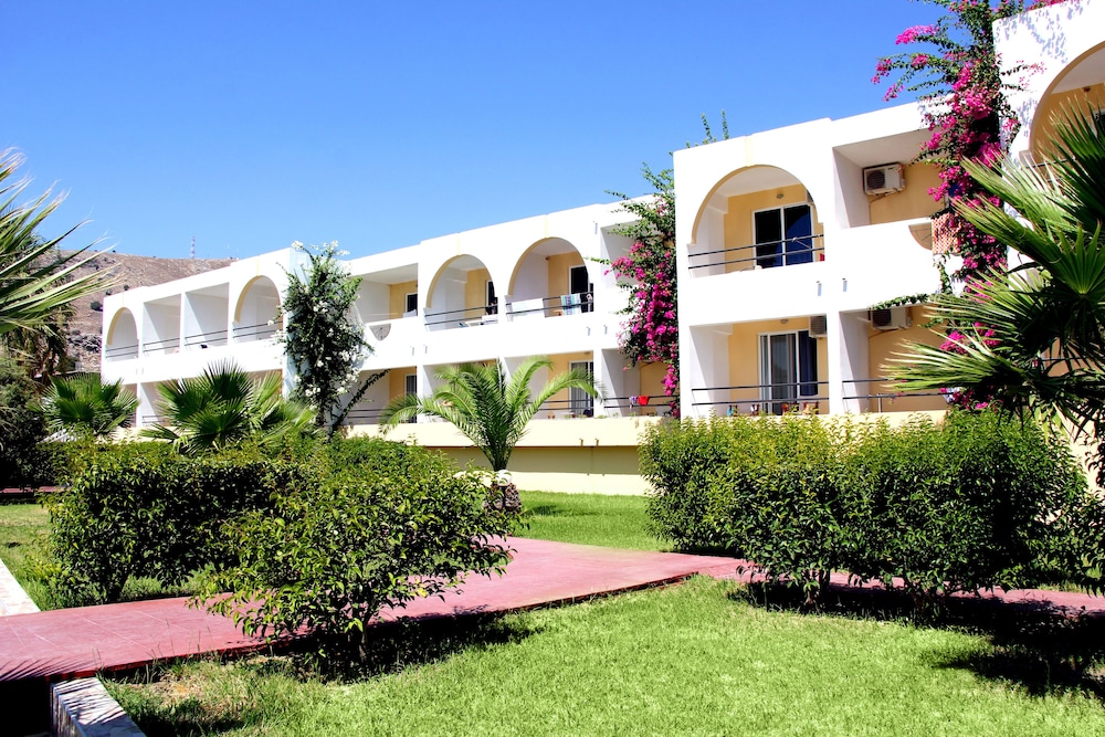 Lardos Bay 55/65