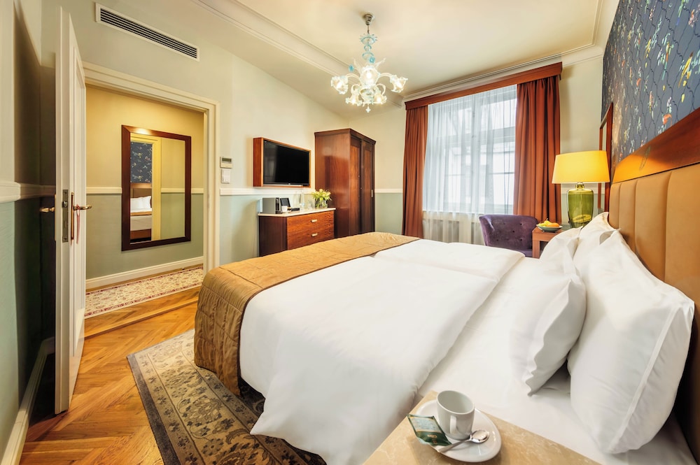 Esplanade Hotel Prague 15/64