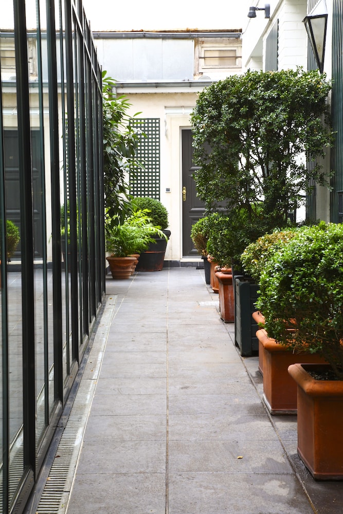 Hotel de la Jatte 39/44