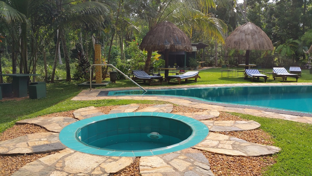 Traum Villa Bentota 35/50